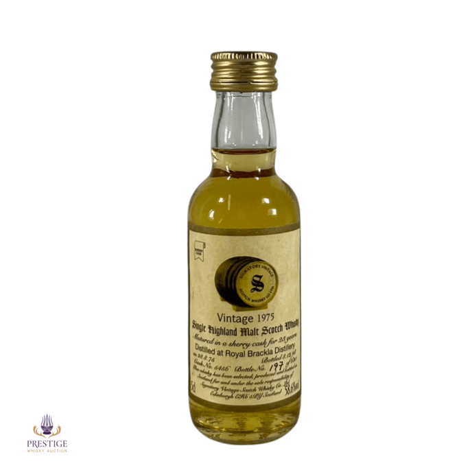Royal Brackla 1975 23 Year Old - Signatory Vintage 5cl