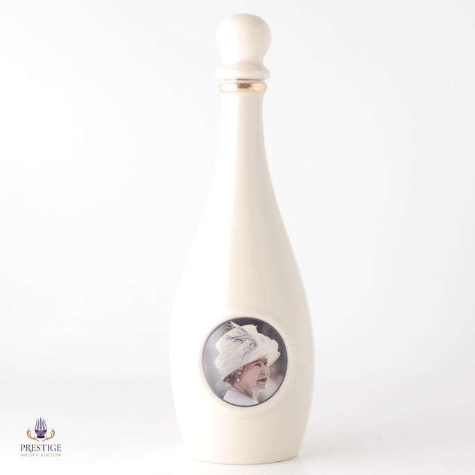 Macallan 10 Year Old - Queen Elizabeth II Limited Edition Decanter 50cl