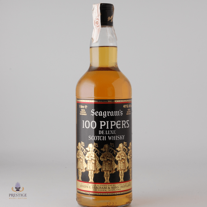 Seagram's 100 Pipers De Luxe Scotch