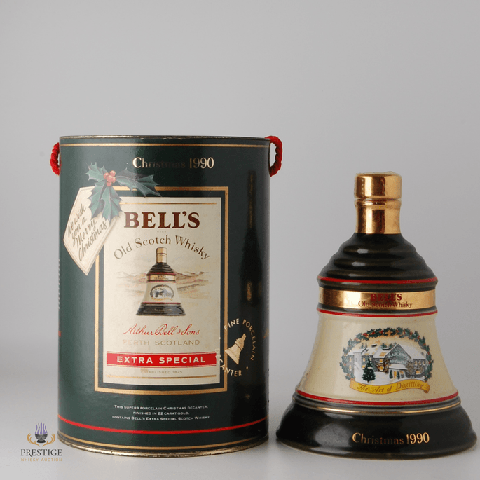 Bell's Decanter - Christmas 1990
