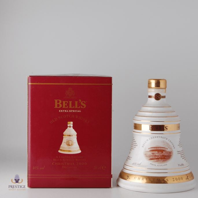 Bell's Decanter - Christmas 2000