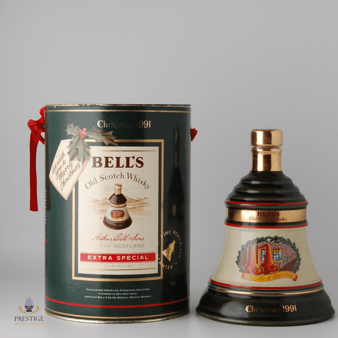 Bell's Decanter - Christmas 1991